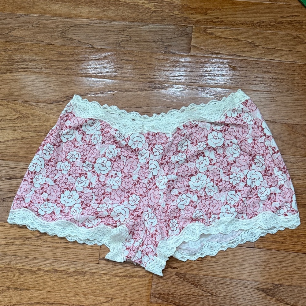 LOFT Floral Lace Trim Pajama shorts-Pink and White